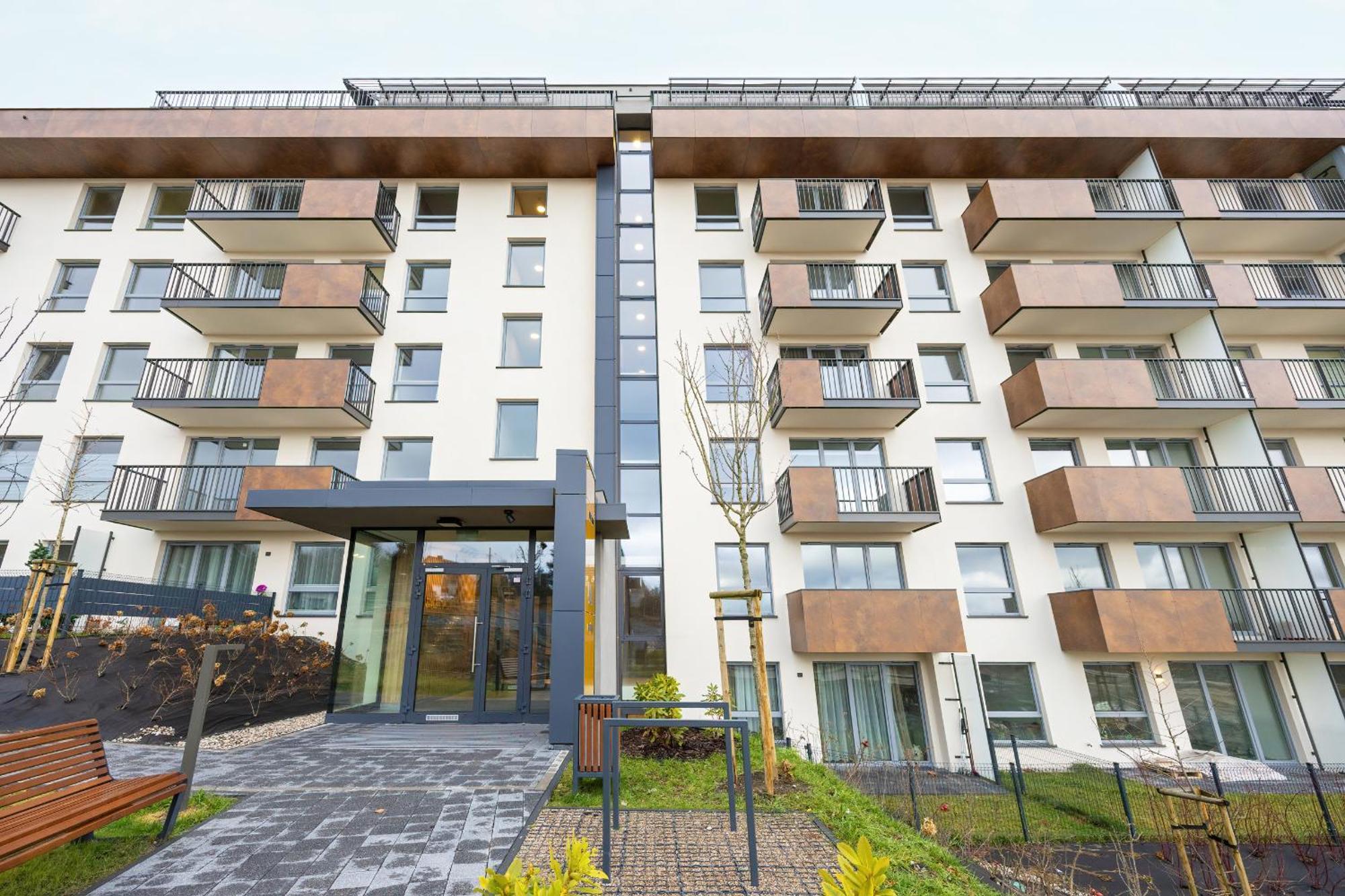 Lägenhet Unique Szczesliwa With Balcony Parking And Ac By Renters Gdańsk